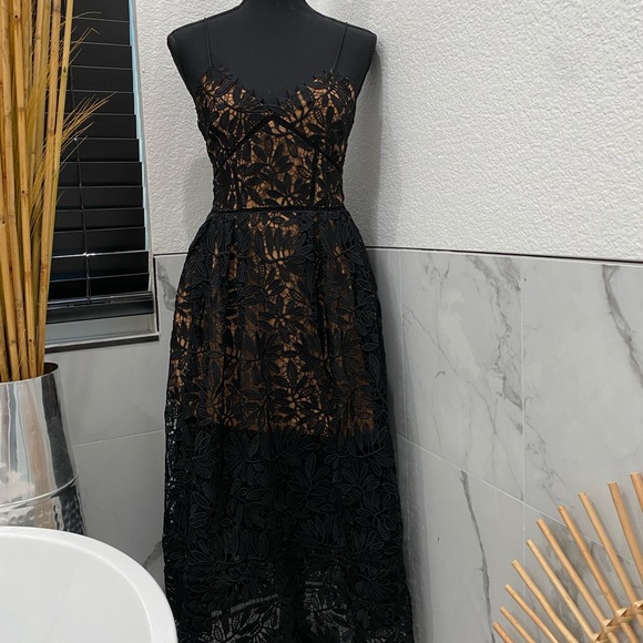 Little Black dress! - Picture 3 of 5